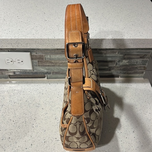 Vintage Hampton Coach Hobo Monogram Shoulder Bag - Picture 11 of 17